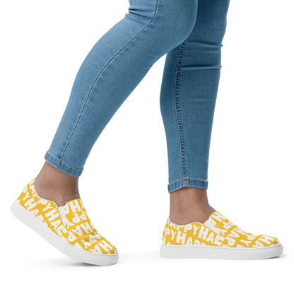 Womans feet walking to the right in Slip on Shoes Happy sponge printed Deck Shoes canvas sneakers yellow and white shoes HappyStuff brand